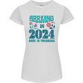 Arriving 2024 New Baby Pregnancy Pregnant Womens Petite Cut T-Shirt White
