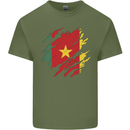 Torn Cameroon Flag Cameroonian Day Football Mens Cotton T-Shirt Tee Top Military Green