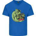 A Chameleon Eating Ramen Mens V-Neck Cotton T-Shirt Royal Blue