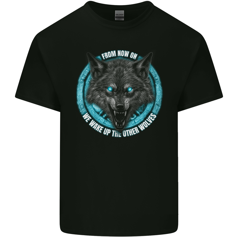A Wolf on a Tribal Background Mens Cotton T-Shirt Tee Top Black