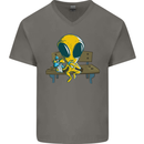 An Alien Eating Magic Mushrooms LSD Mens V-Neck Cotton T-Shirt Charcoal