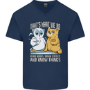 An Owl & Cat Book Reading Bookworm Mens V-Neck Cotton T-Shirt Navy Blue