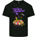 Chilled Out Alien With a Beer and Weed Funny Mens Cotton T-Shirt Tee Top Black