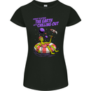 Chilled Out Alien With a Beer and Weed Funny Womens Petite Cut T-Shirt Black