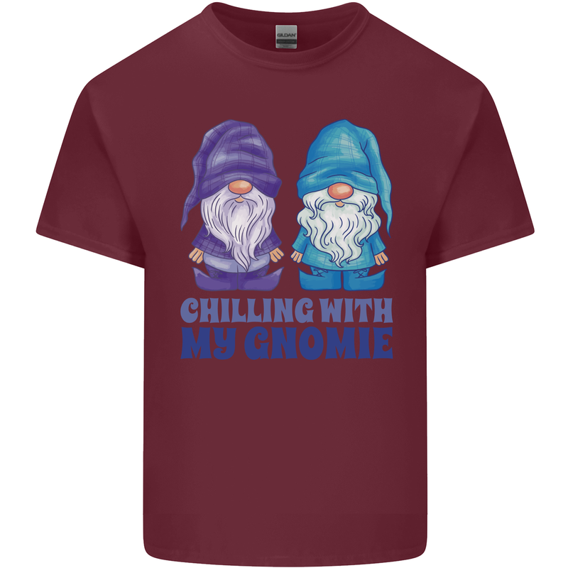 Chilling With My Gnomie Funny Gnomes Mens Cotton T-Shirt Tee Top Maroon