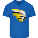 Curled Brunei Flag Bruneian Day Football Mens V-Neck Cotton T-Shirt Royal Blue