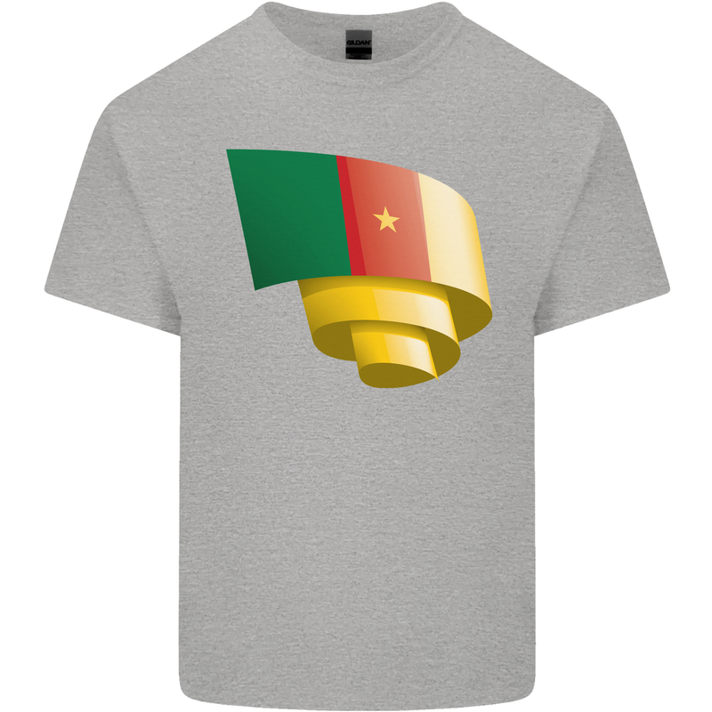 Curled Cameroon Flag Cameroonian Day Football Kids T-Shirt Childrens Sports Grey