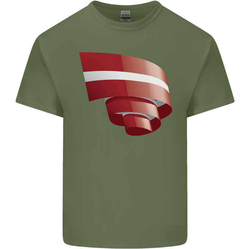 Curled Latvia Flag Latvian Day Football Mens Cotton T-Shirt Tee Top Military Green