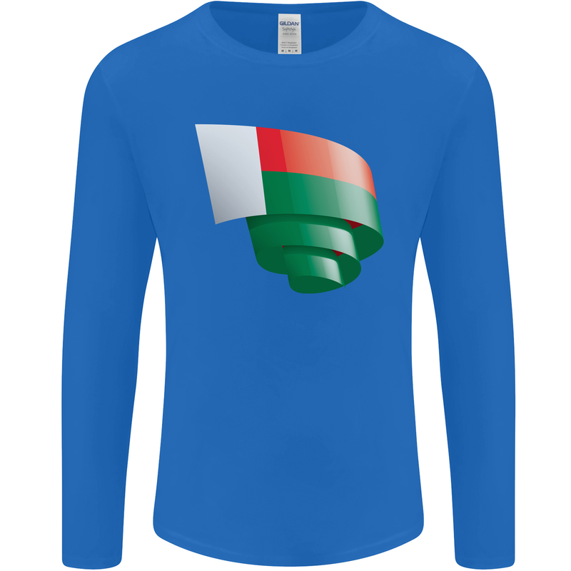 Curled Madagascar Flag Madagascan Day Football Mens Long Sleeve T-Shirt Royal Blue