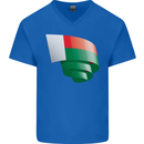 Curled Madagascar Flag Madagascan Day Football Mens V-Neck Cotton T-Shirt Royal Blue