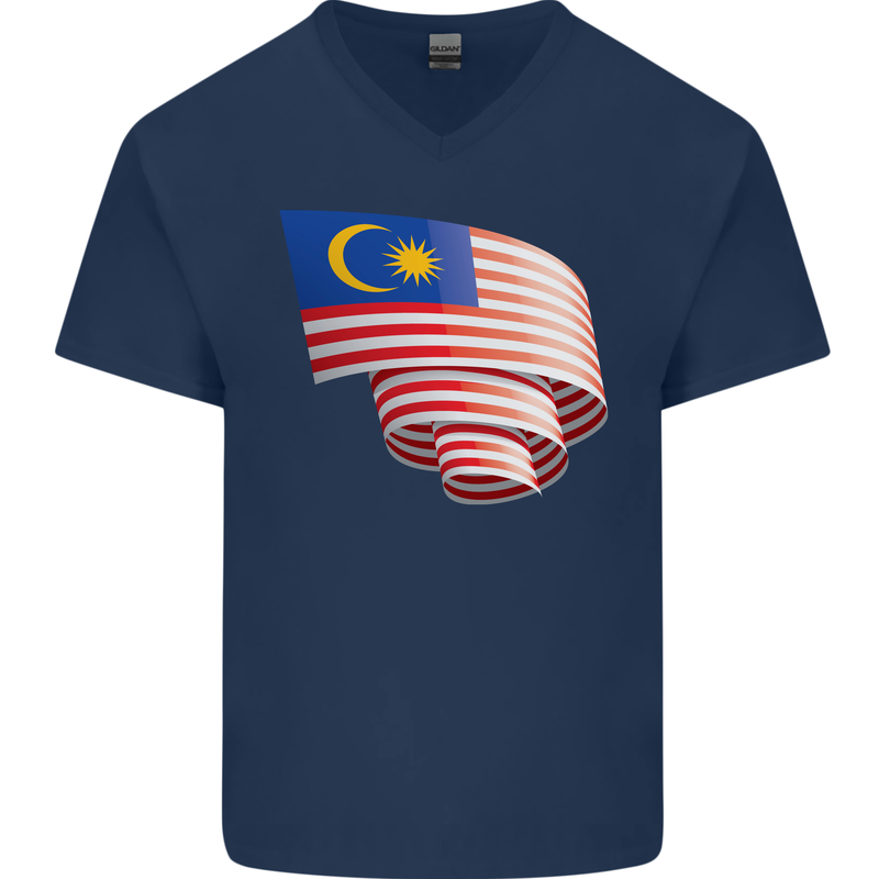 Curled Malaysia Flag Malaysian Day Football Mens V-Neck Cotton T-Shirt Navy Blue