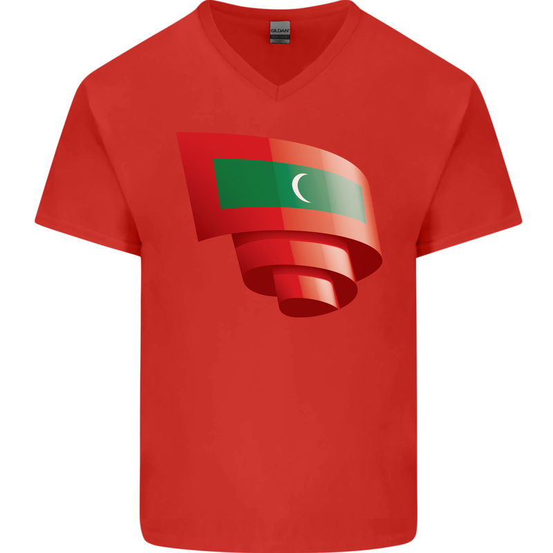 Curled Maldives Flag Maldivian Day Football Mens V-Neck Cotton T-Shirt Red