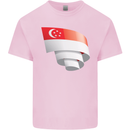 Curled Singapore Flag Singaporean Day Football Kids T-Shirt Childrens Light Pink