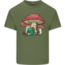 Frog Knitting Under a Mushroom Foraging Nature Mens Cotton T-Shirt Tee Top Military Green