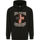 Kneel at the Cross Christian USA Flag Jesus God Mens 80% Cotton Hoodie Black