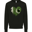 Love Pakistan Flag Pakistani Day Football Mens Sweatshirt Jumper Black