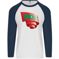 Curled Maldives Flag Maldivian Day Football Mens L/S Baseball T-Shirt White/Navy Blue