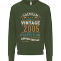 Premium Vintage 18th Birthday 2005 Mens Sweatshirt Jumper Forest Green