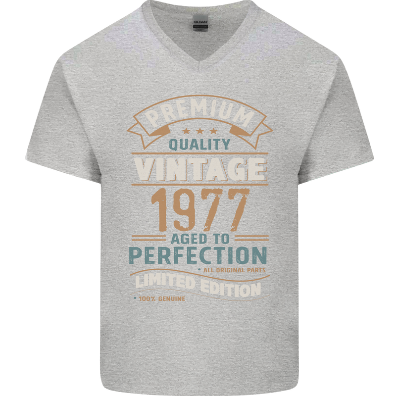 Premium Vintage 46th Birthday 1977 Mens V-Neck Cotton T-Shirt Sports Grey
