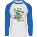 A Dog Weeing on a Christmas Tree Xmas Funny Mens L/S Baseball T-Shirt White/Royal Blue