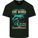 She Bends Over Rude Fishing Funny Mens V-Neck Cotton T-Shirt Black