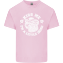 St Patricks Day Kiss Me Im a Little Bit Irish Kids T-Shirt Childrens Light Pink