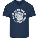 St Patricks Day Kiss Me Im a Little Bit Irish Mens V-Neck Cotton T-Shirt Navy Blue