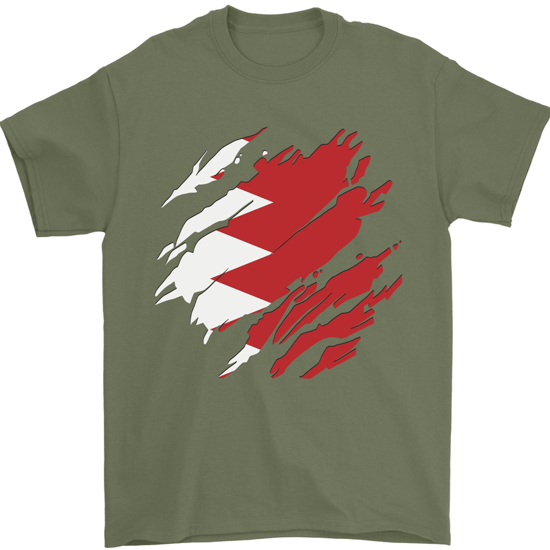 Torn Bahrain Flag Bahraini Day Football Mens T-Shirt 100% Cotton Military Green
