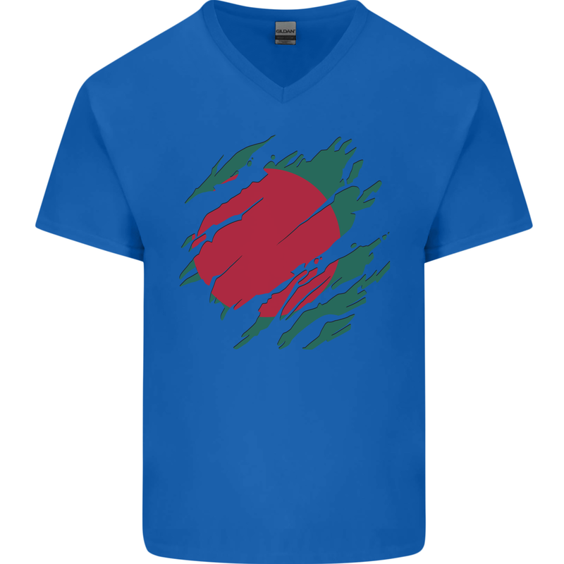 Torn Bangladesh Flag Bangladeshi Day Football Mens V-Neck Cotton T-Shirt Royal Blue