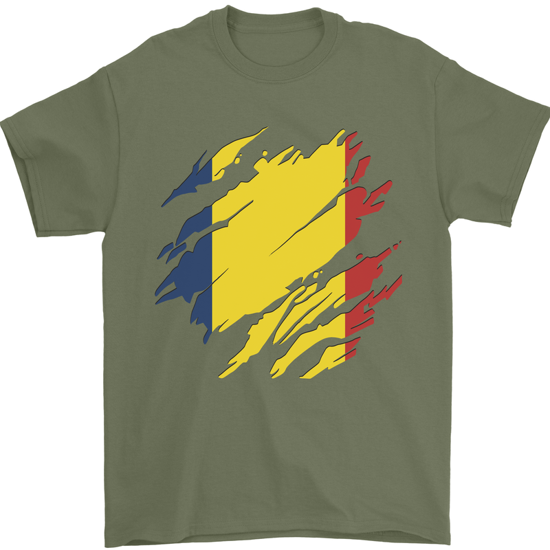 Torn Chad Flag Chadian Day Football Mens T-Shirt 100% Cotton Military Green
