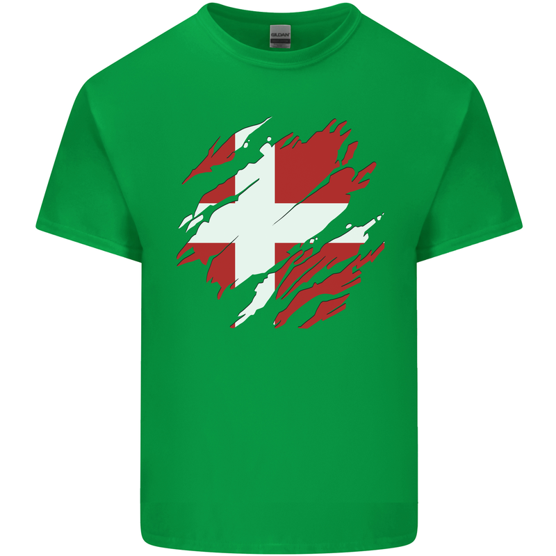 Torn Denmark Flag Danish Day Football Mens Cotton T-Shirt Tee Top Irish Green