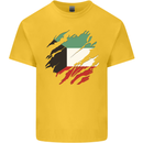Torn Kuwait Flag Kuwaiti Day Football Mens Cotton T-Shirt Tee Top Yellow
