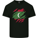 Torn Maldives Flag Maldivian Day Football Kids T-Shirt Childrens Black