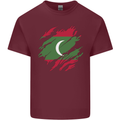 Torn Maldives Flag Maldivian Day Football Mens Cotton T-Shirt Tee Top Maroon