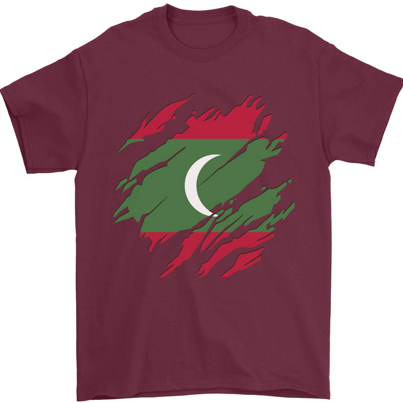 Torn Maldives Flag Maldivian Day Football Mens T-Shirt 100% Cotton Maroon