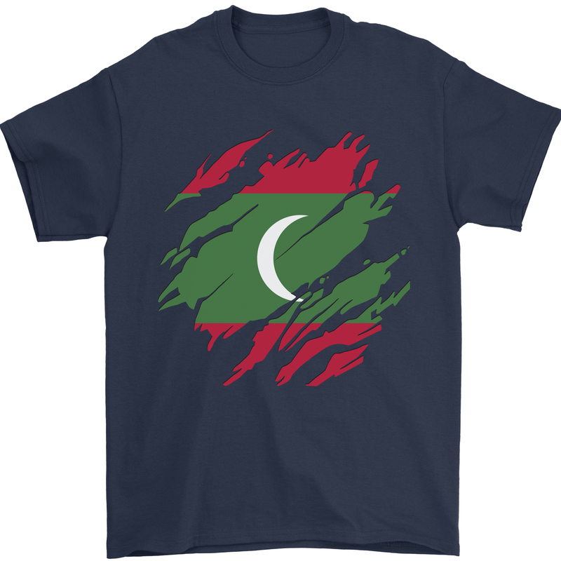 Torn Maldives Flag Maldivian Day Football Mens T-Shirt 100% Cotton Navy Blue