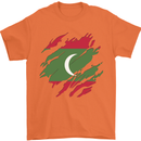 Torn Maldives Flag Maldivian Day Football Mens T-Shirt 100% Cotton Orange