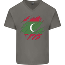 Torn Maldives Flag Maldivian Day Football Mens V-Neck Cotton T-Shirt Charcoal