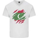 Torn Maldives Flag Maldivian Day Football Mens V-Neck Cotton T-Shirt White