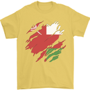 Torn Oman Flag Omani Day Football Mens T-Shirt 100% Cotton Yellow