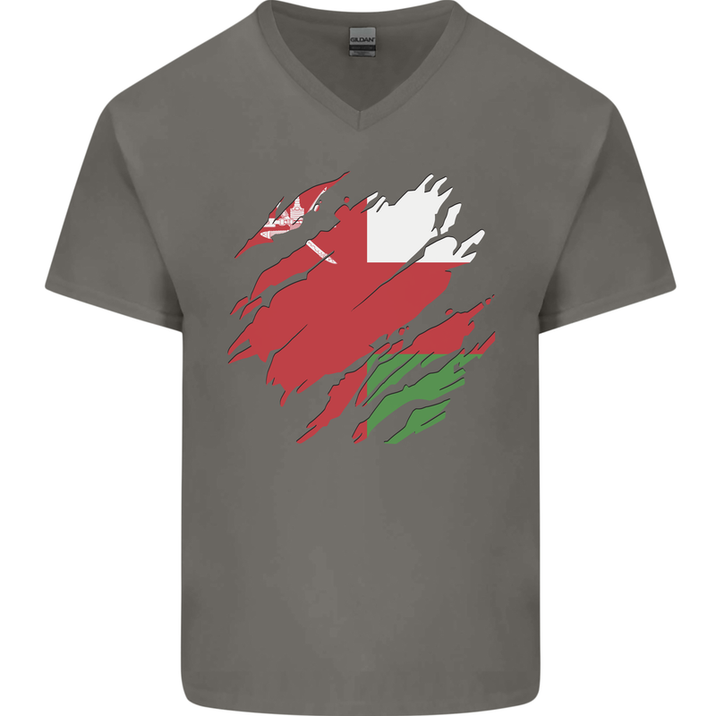 Torn Oman Flag Omani Day Football Mens V-Neck Cotton T-Shirt Charcoal