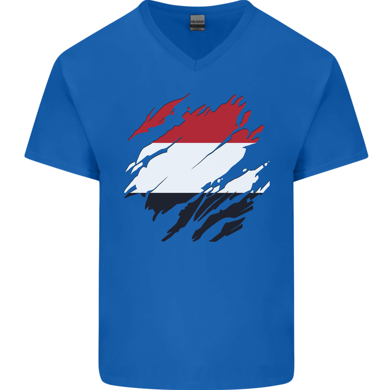 Torn Yemen Flag Yemeni Day Football Mens V-Neck Cotton T-Shirt Royal Blue