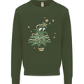 A Dog Weeing on a Christmas Tree Xmas Funny Mens Sweatshirt Jumper Forest Green