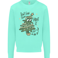 A Dog Weeing on a Christmas Tree Xmas Funny Mens Sweatshirt Jumper Peppermint