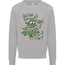 A Dog Weeing on a Christmas Tree Xmas Funny Mens Sweatshirt Jumper Sports Grey