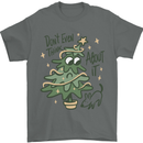 A Dog Weeing on a Christmas Tree Xmas Funny Mens T-Shirt Cotton Gildan Charcoal