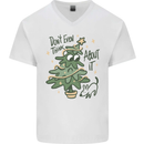 A Dog Weeing on a Christmas Tree Xmas Funny Mens V-Neck Cotton T-Shirt White
