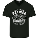 A Retired Bookkeeper Looks Like Mens V-Neck Cotton T-Shirt Black