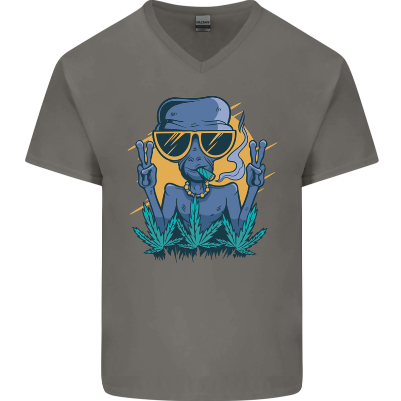 An Alien Smoking Weed Funny Drug Culture Mens V-Neck Cotton T-Shirt Charcoal