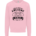 Awesome Vet Looks Like Veterinarian Mens Sweatshirt Jumper Light Pink